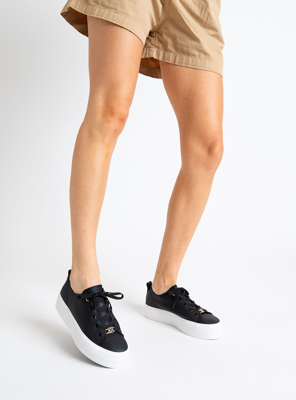 Tênis Petite Jolie Free Up Preto/Branco PJ7237