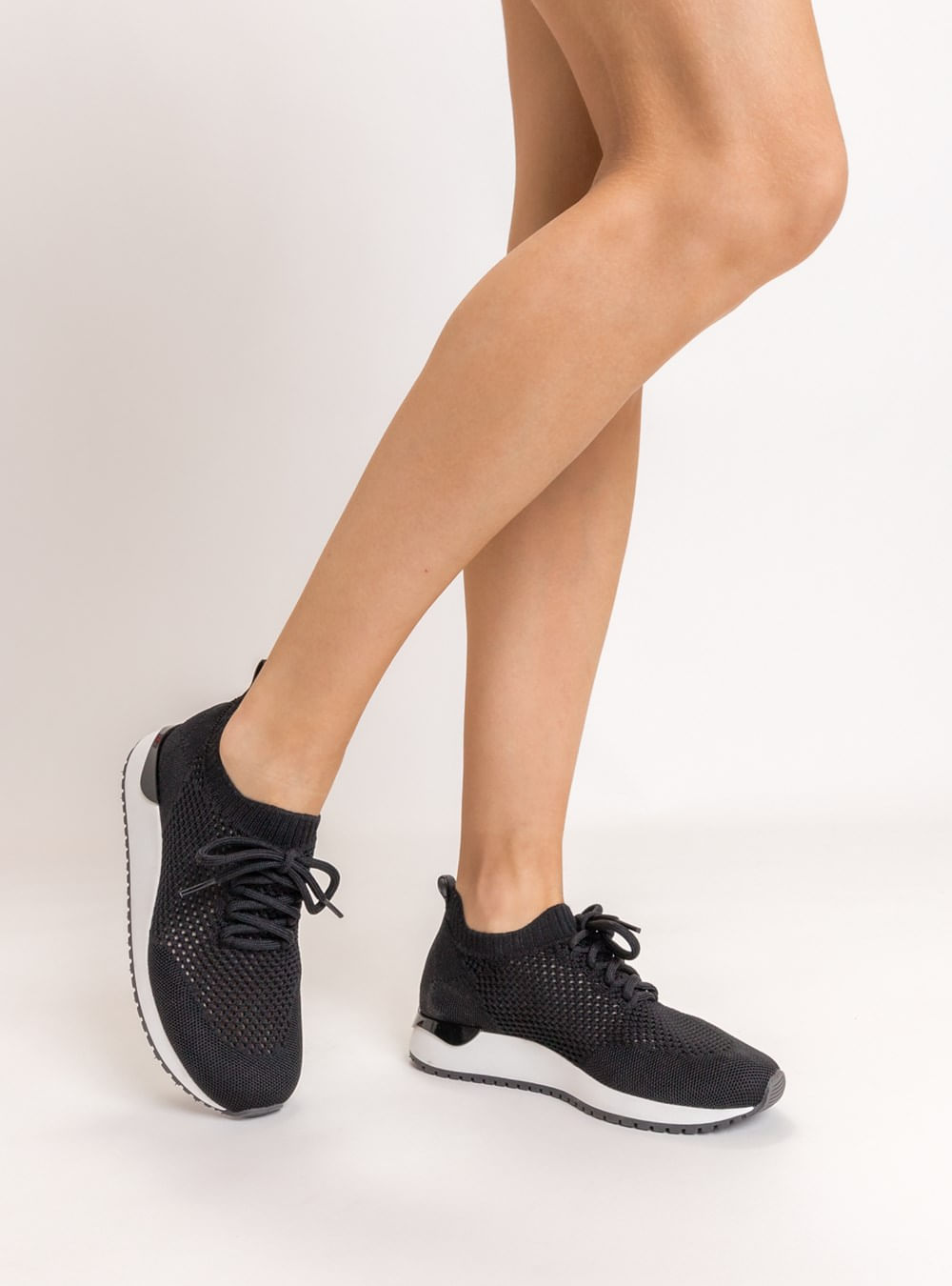 Tênis Petite Jolie Jogger Preto/White/Sola Preto PJ6459