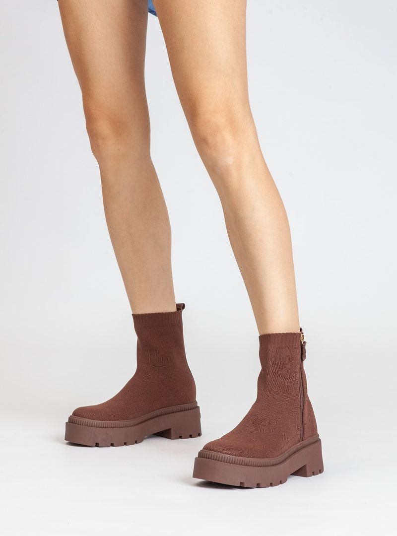 bota-petite-jolie-off-boot-brown-sola-brown--pj6792_4