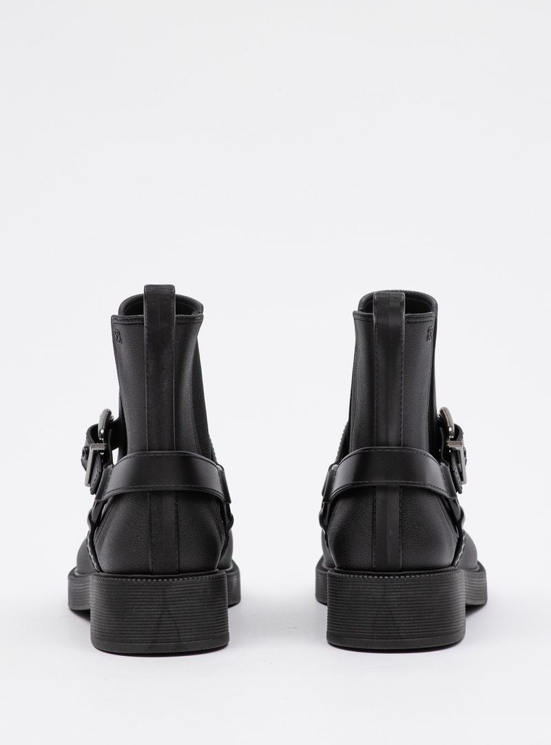 bota-petite-jolie-boston-preto-pj7467_3