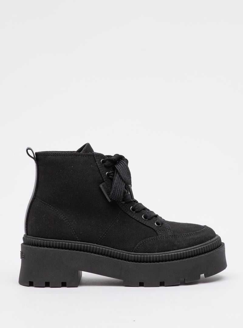 bota-petite-jolie-off-boot-preto-sola-preto-pj7475_1