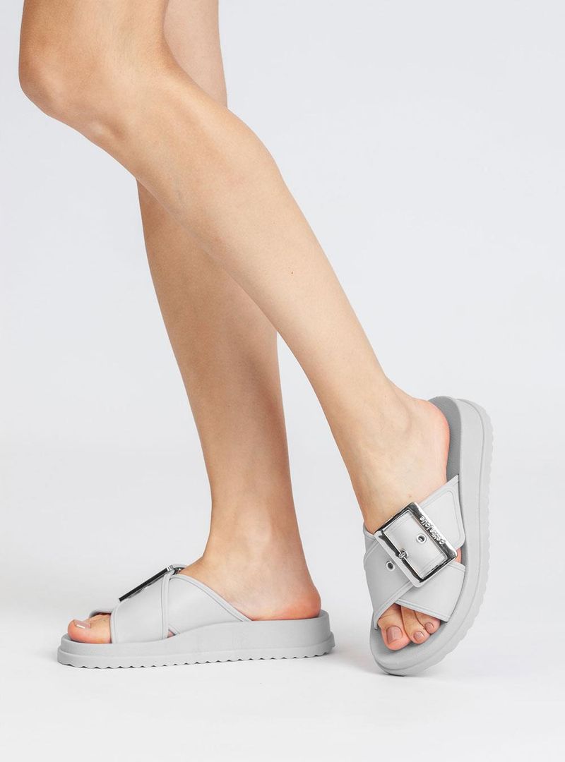 chinelo-petite-jolie-feat-ice-pj7482-4