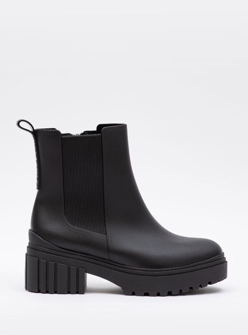 bota_petite_jolie_chelsea_preto-preto_pj6156_1