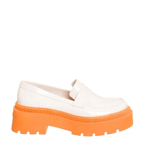 Loafer Marfim/Manga PJ6653