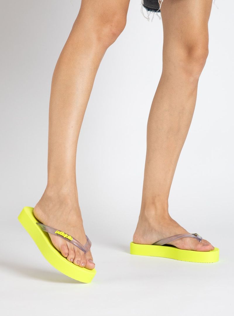chinelo_petite_jolie_fresh_up_translucido_amarelo_pj7321_5
