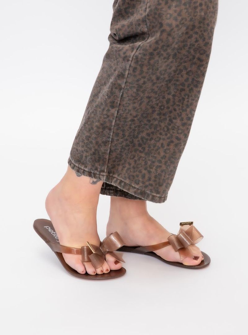 chinelo_petite_jolie_lucky_glitter_brown_pj4533_4