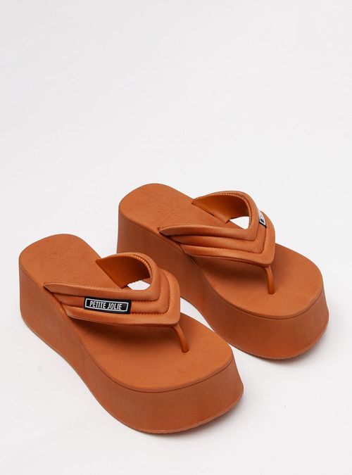 Chinelo Petite Jolie Plus Doce De Leite PJ7522