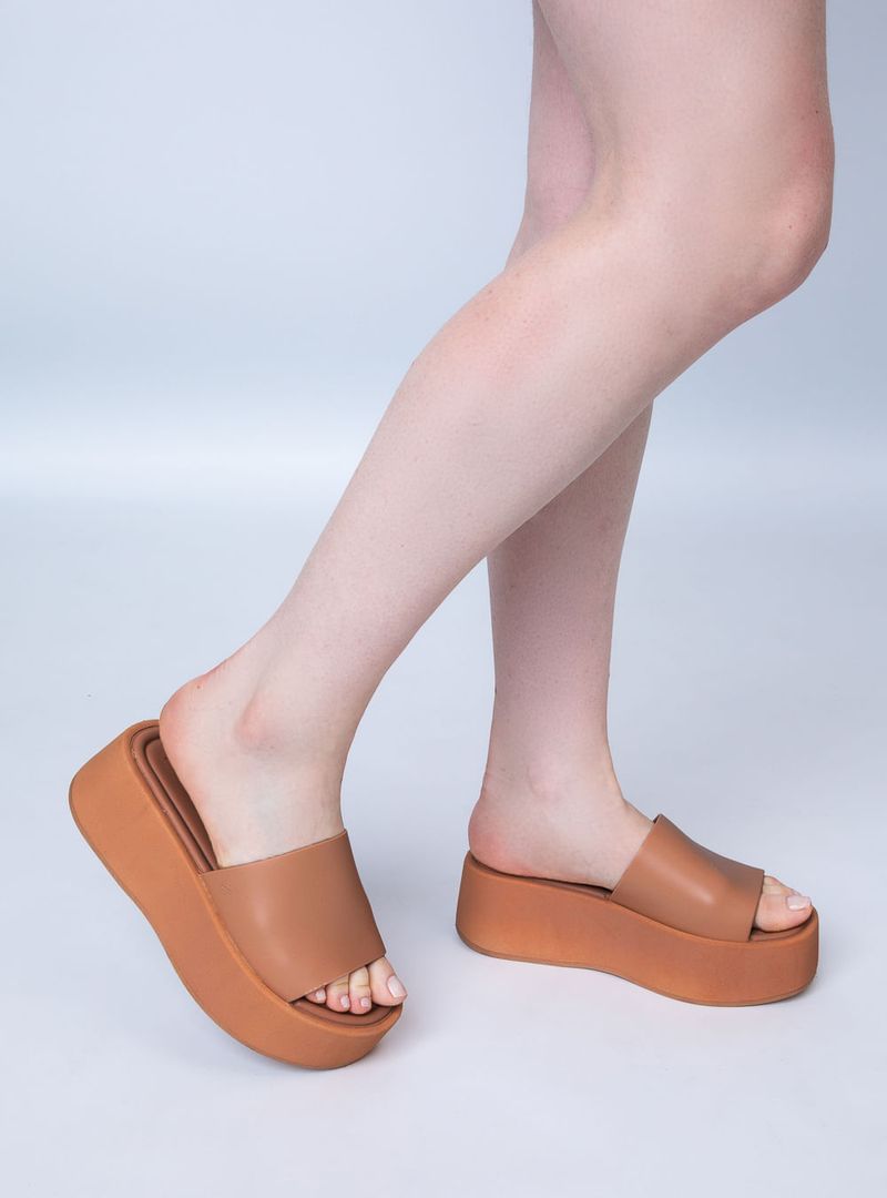 tamanco_petite_jolie_doll_doce_de_leite_pj6997_4