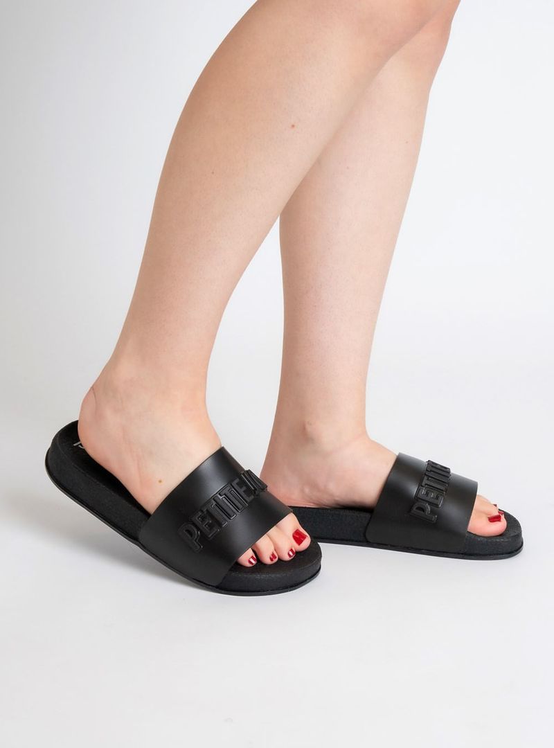 chinelo_slide_petite_jolie_puff_preto_pj7132_4