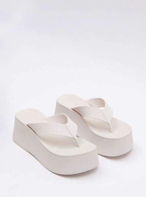 Chinelo Petite Jolie Plus White PJ6947
