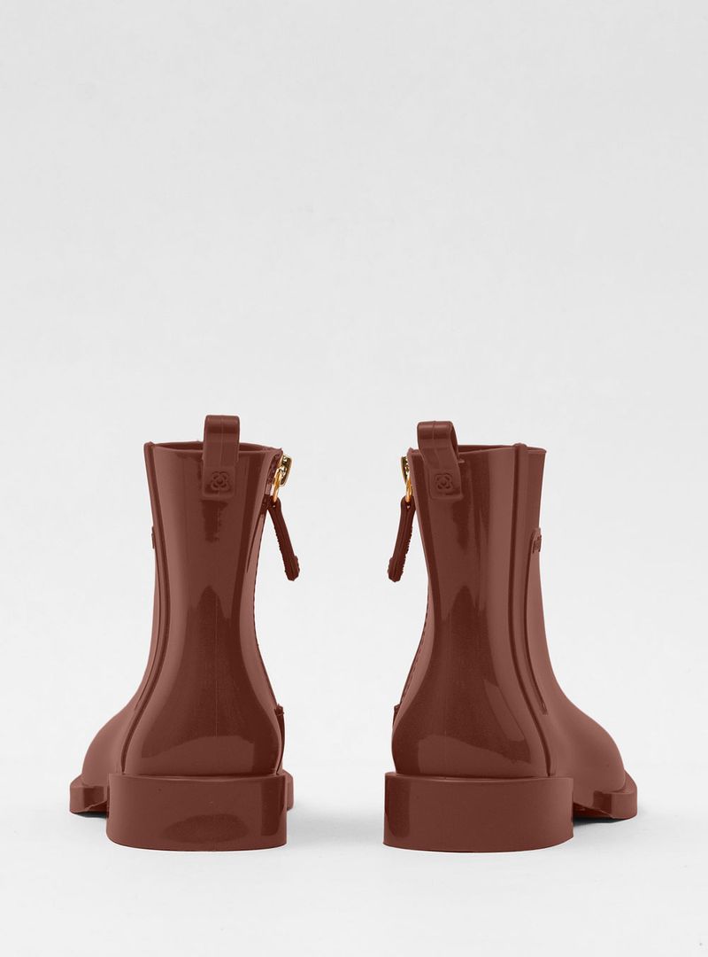 Bota Petite Jolie Lobe Marrom PJ5670