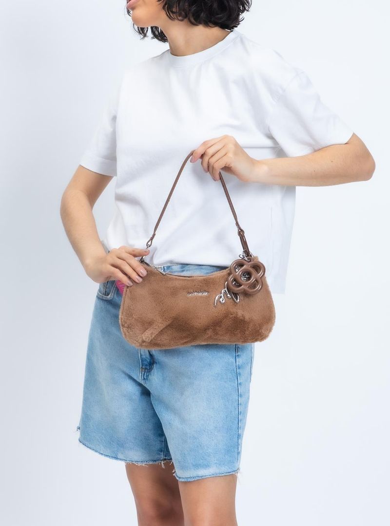 Bolsa Petite Jolie Icon Fur Bag Chocolate PJ11369
