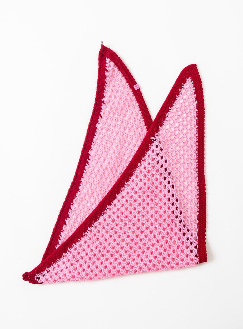 Lenço Petite Jolie Crochê Chiclete PJ20353