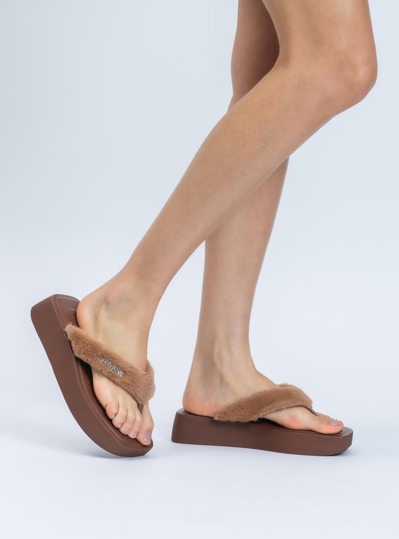 Chinelo Petite Jolie Hit Fur Chocolate PJ7708