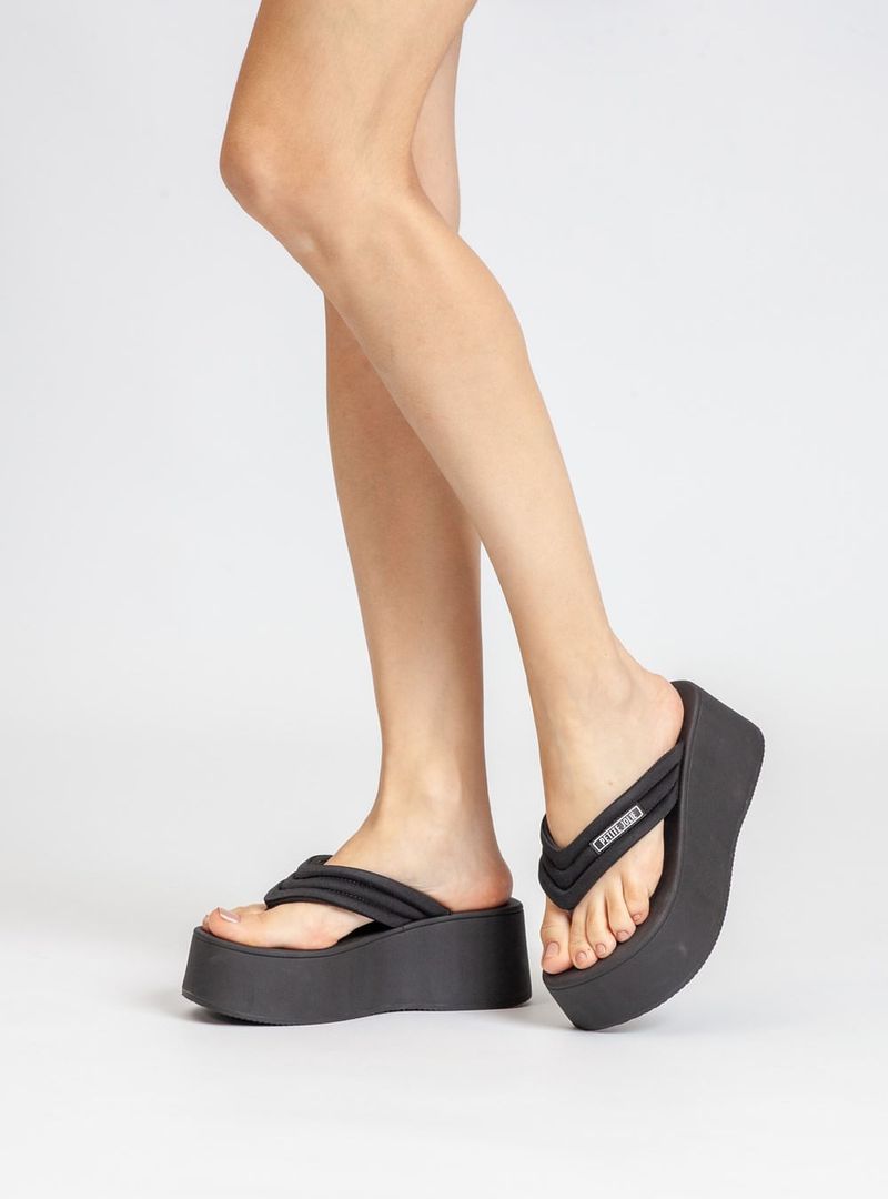 chinelo-petite-jolie-plus-preto-pj7522-4