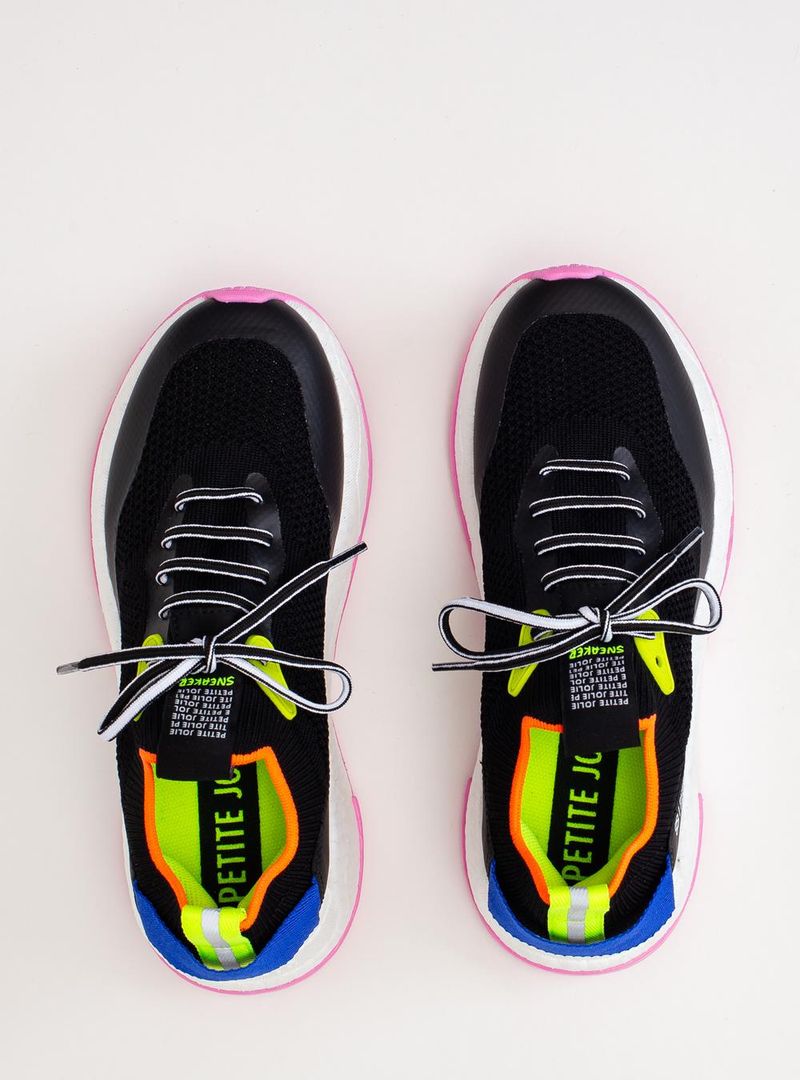 Tênis Petite Jolie Puff Sneaker Preto/Chiclete PJ7130II