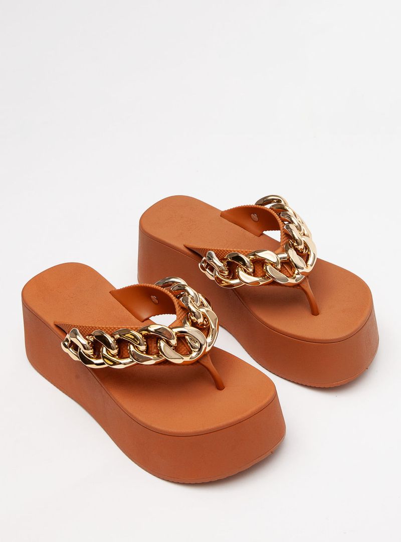 chinelo confortável para dia a dia