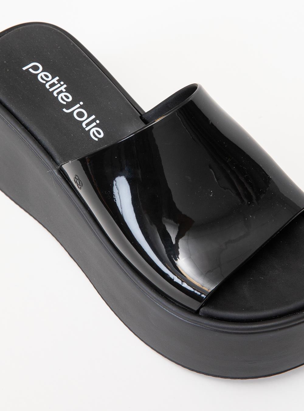 Tamanco Petite Jolie Squad Preto PJ7710