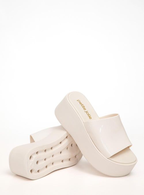 Tamanco Petite Jolie Squad Creme PJ7710